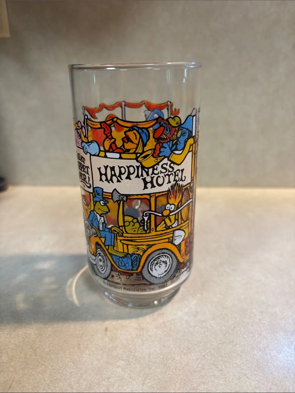 Vtg McDonald’s 1981 The Great Muppet Caper “Happiness Hotel” 12oz Drinking Glass